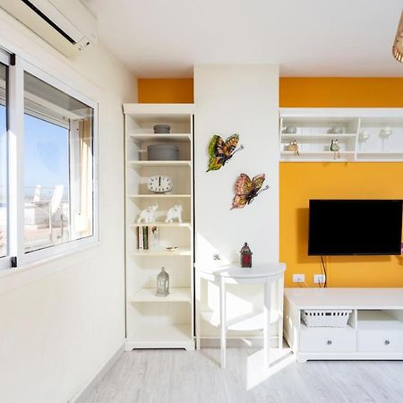 Home2Book Beachfront El Medano Екстер'єр фото