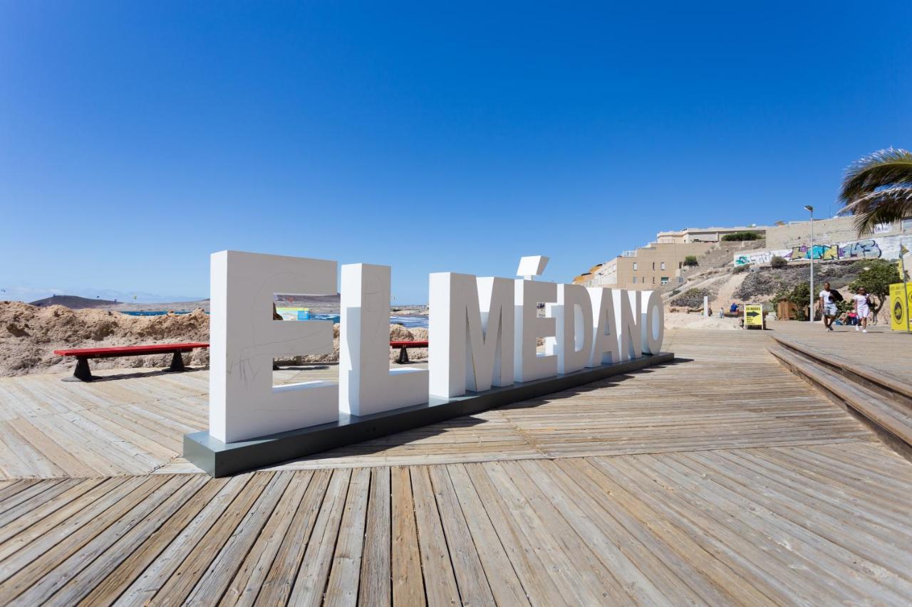 Home2Book Beachfront El Medano Екстер'єр фото